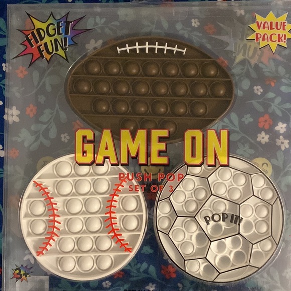 Fidget Fun 3 Piece Game On Sport Theme Push Pop Set Brand New in Package - Picture 5 of 5